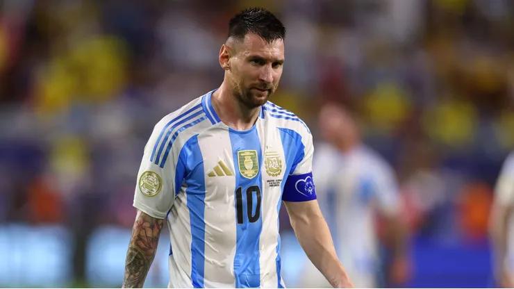 El Gobierno de Argentina le exige a Messi que pida disculpas