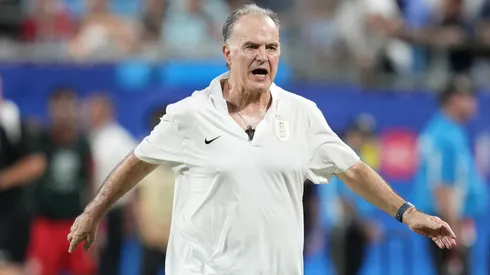 La AUF marcó distancia de la conferencia de Marcelo Bielsa