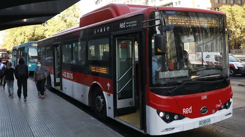 Alza en el transporte público de Santiago.
