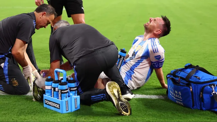 Lionel Messi sufrió una grave lesión en su tobillo en la definición de la Copa América ante Colombia.