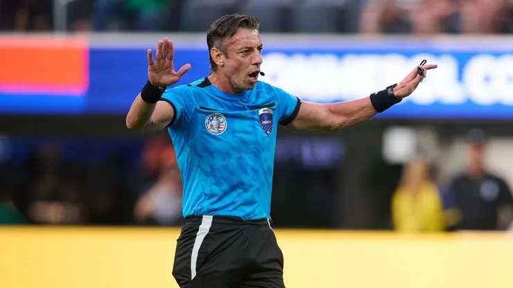 Segundo partido para el referee brasileño.