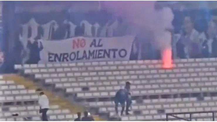 La Garra Blanca protagonizó incidentes en el Monumental.