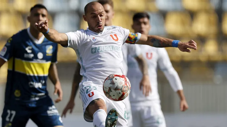 Marcelo Díaz vuelve tras cuatro partidos fuera de la U.