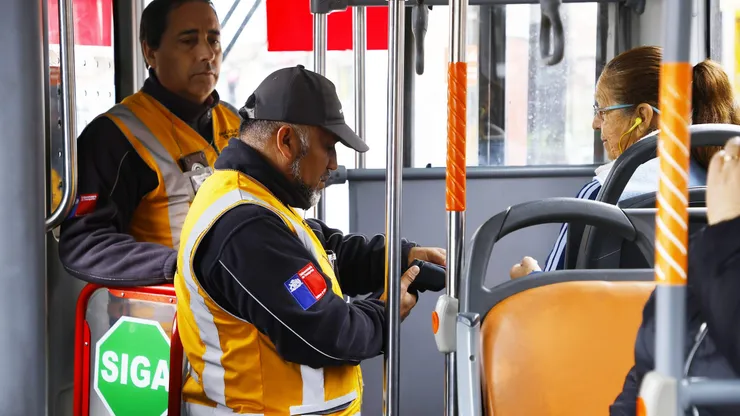 El alza en el pasaje provocó un aumento en el monto máximo mensual.