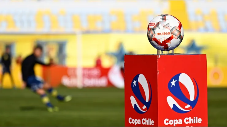 Un tercer torneo para el fútbol chileno vuelve a aparecer en la ANFP.