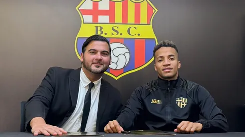 Byron Castillo fue oficializado e Barcelona de Guayaquil