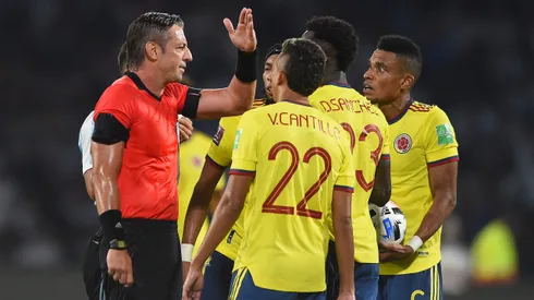 El brasileño dirigió en la última derrota de Colombia ante Argentina.