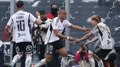 Benegas podría emigrar de Colo Colo