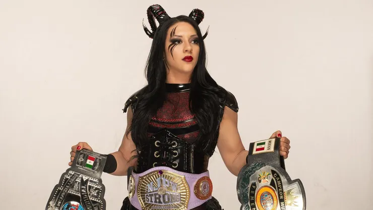 Stephanie Vaquer posee una gran trayectoria en la lucha libre internacional.