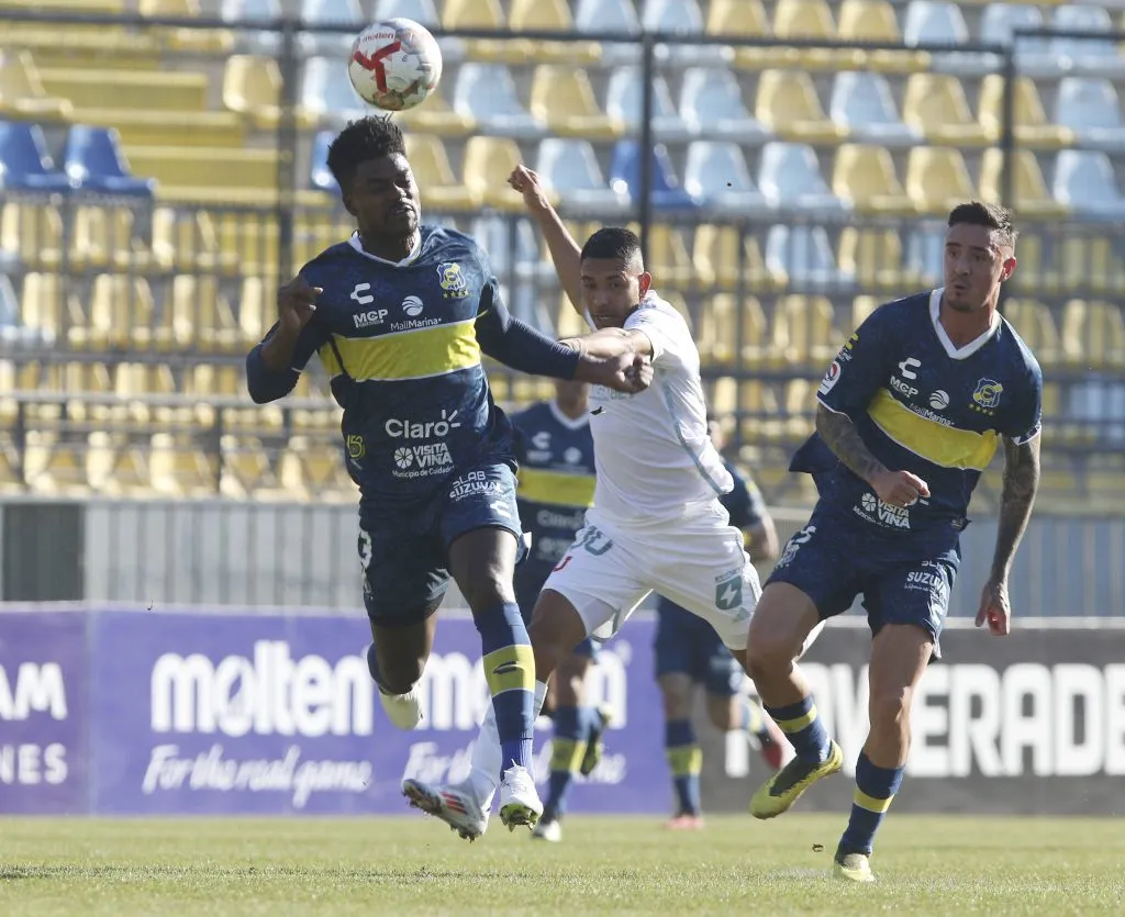 Eduardo Bauermann ante Universidad de Chile. (Foto: Marco Muga | Sifup).