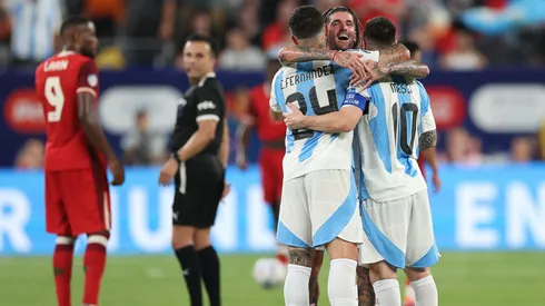 Argentina venció sin problemas a Canadá.