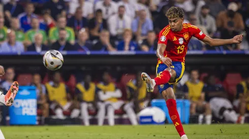 Lamine Yamal anotó, fue figura y entró en la historia gracias a su gol ante Francia.