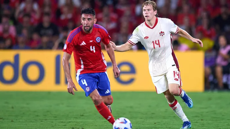 Mauricio Isla cada vez más cerca del Monumental.