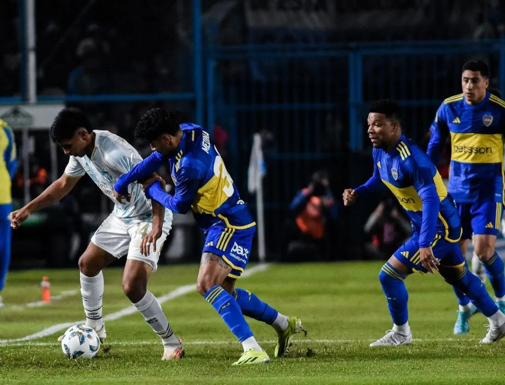 Agustín Lagos en acción durante una victoria de Atlético Tucumán ante Boca. (Foto: Atlético Tucumán).