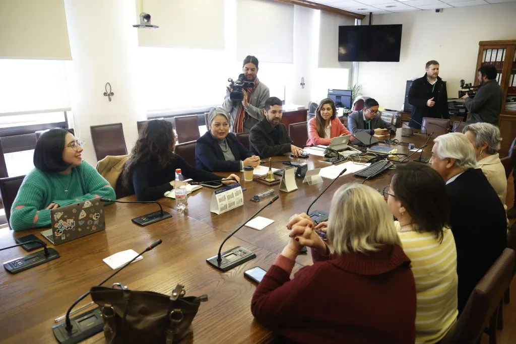 Parte de las jornadas de discusión. Foto: Aton.