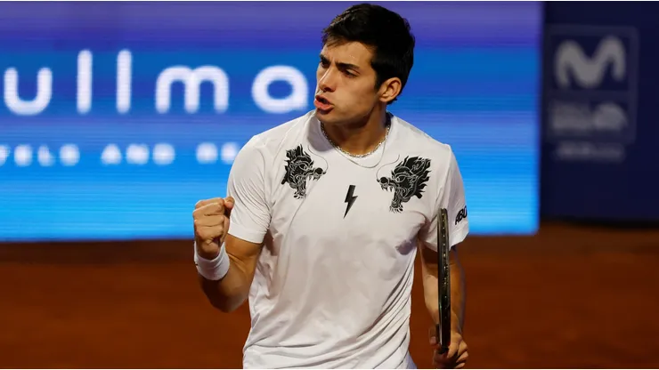 Cristian Garin suma valiosa victoria en Alemania.
