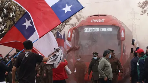 FIFA elabora un plan de ciudades cercanas a Santiago que permita el desplazamiento en bus.