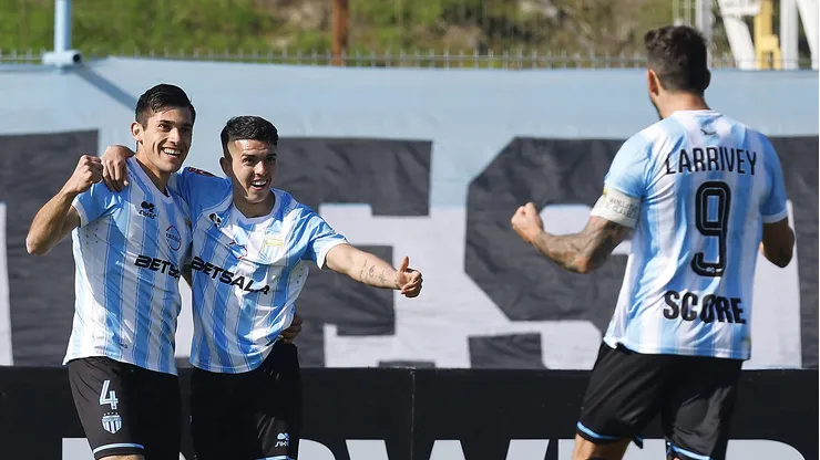 Tomás Aránguiz anotó un golazo espectacular en la Copa Chile 2024.