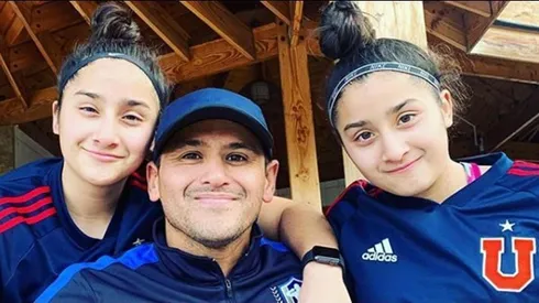 Humberto Suazo junto a sus hijas.