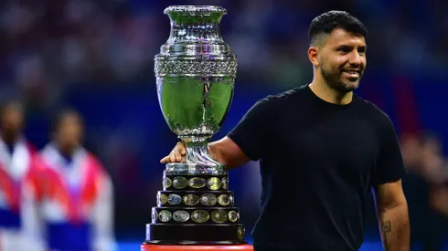 Sergio Agüero llevó el trofeo de Copa América para la edición 2024