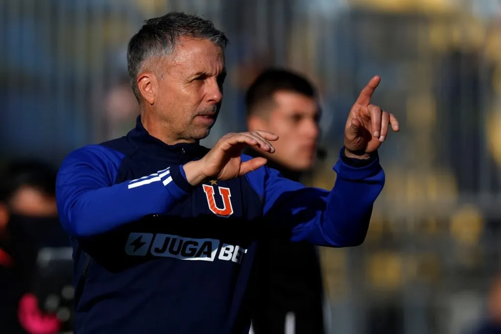 Gustavo Álvarez vuelve a perder con la U después de 13 partidos (Photosport)