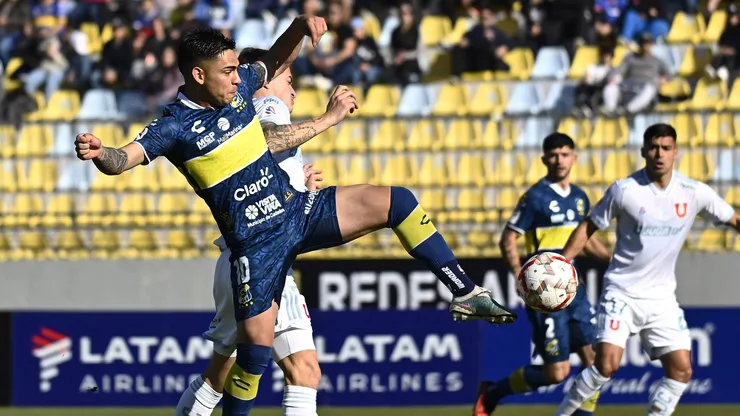 Everton deja nocaut a la U: gol a los 24 segundos y a los 7 minutos.