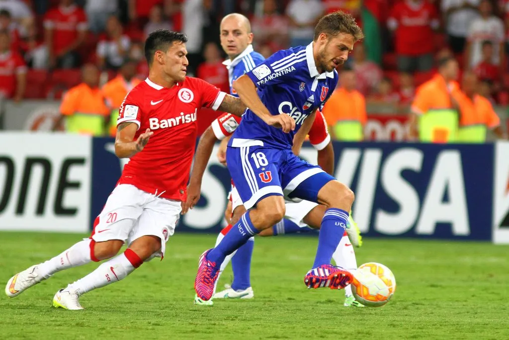 Rodrigo Golberg sostiene que de llegar a la U, Charles Aránguiz tendrá que hacer la gran Juan Martín Lucero.