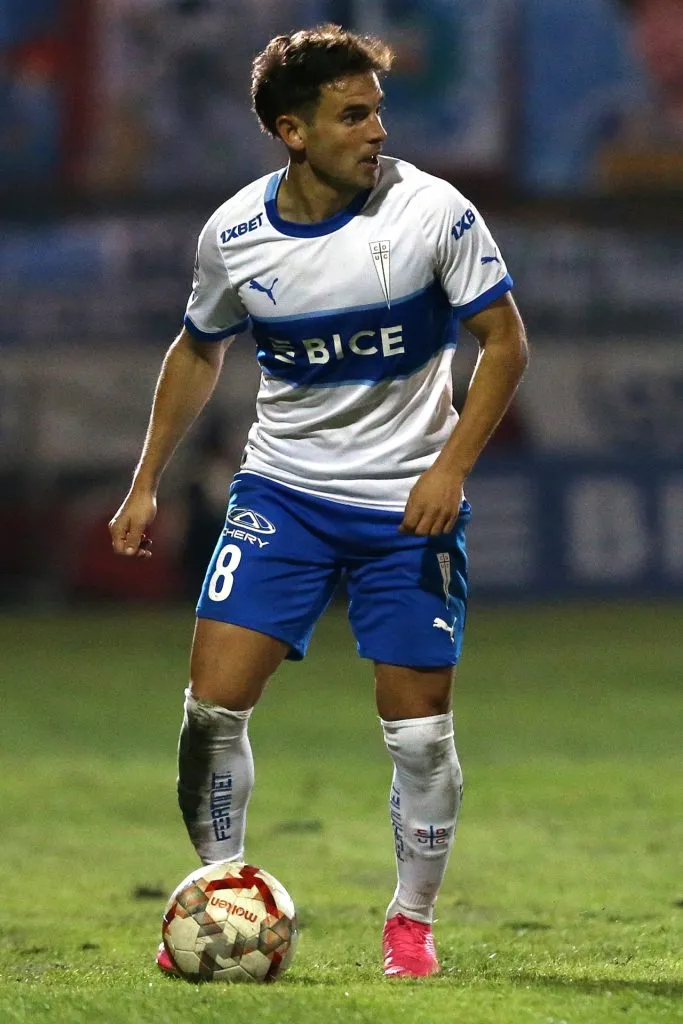 Lucas Menossi apenas estuvo seis meses en Universidad Católica (Photosport)