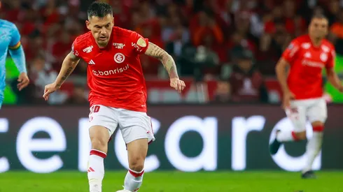 Charles Aránguiz tiene contrato hasta 2025 en Brasil.