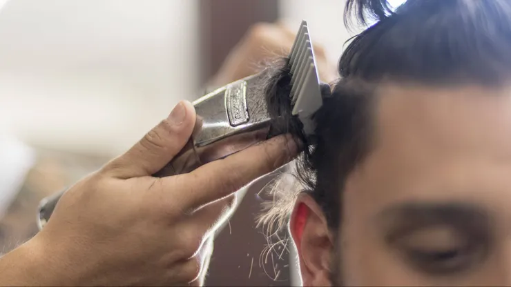 Corte de pelo.