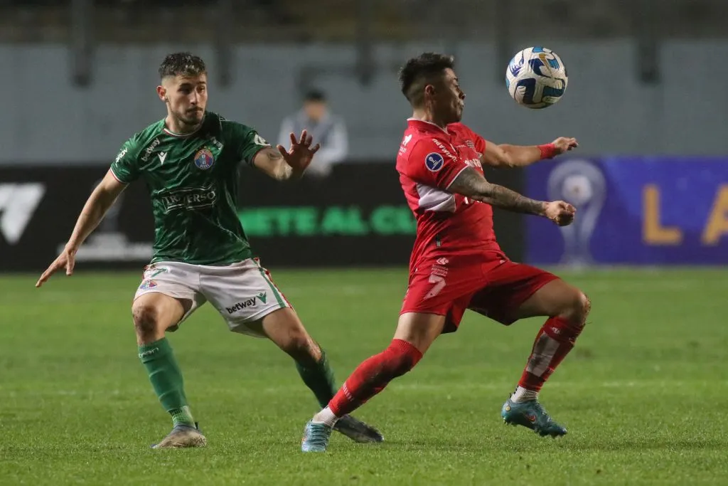 Nicolás Fernández llegó a ser seleccionado nacional al ser nominado por Ricardo Gareca. ¿Será Colo Colo su próxima estación? | Foto: Photosport.