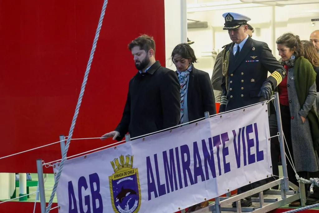 Talcahuano 3 de julio 2024.
El Presidente de la Republica, Gabriel Boric, participa de la ceremonia de entrega y comisionamiento del buque rompehielos Almirante Viel.
 
Carlos Acuna/Aton Chile