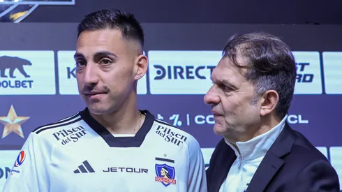 Javier Correa y Aníbal Mosa en la presentación del atacante argentino.