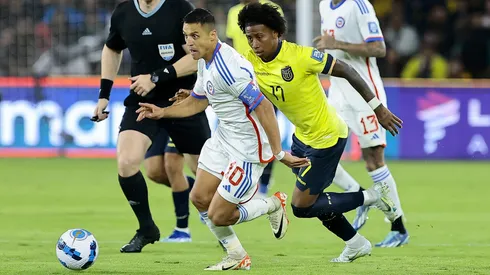 Alexis Sánchez en acción en las Eliminatorias.