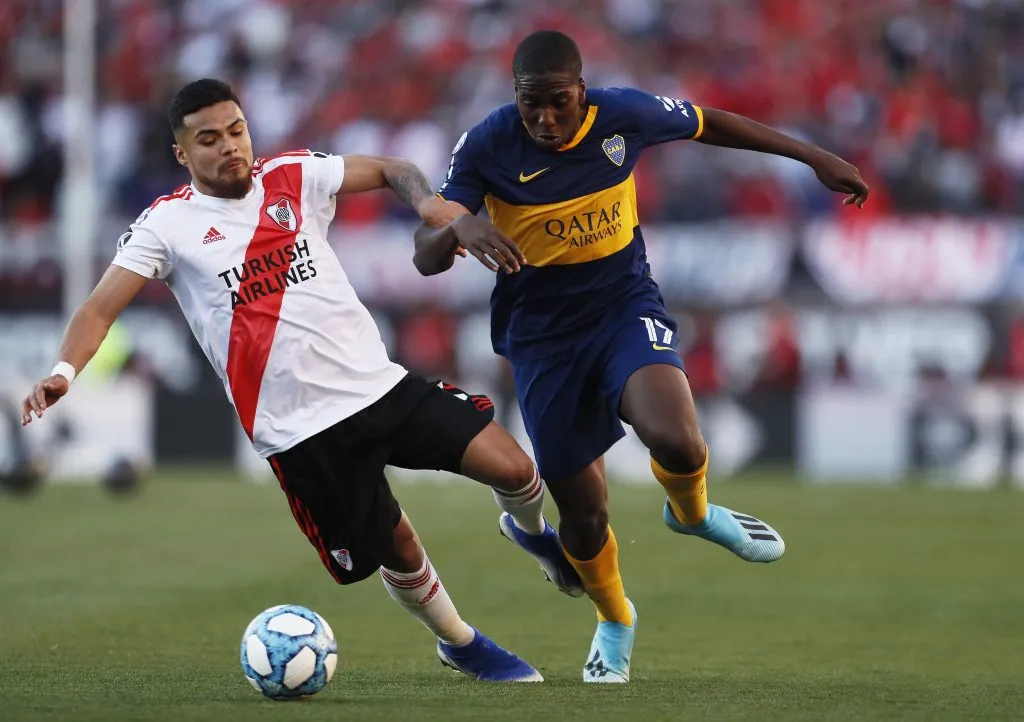 Jan Hurtado en acción ante River Plate. (Javier Garcia Martino/Photogamma/Photosport).