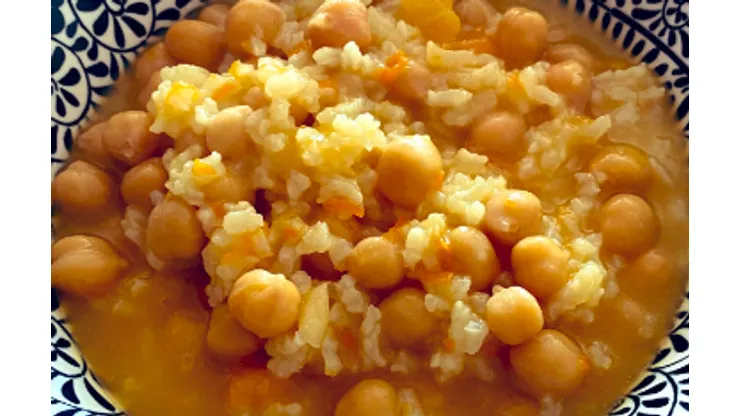 Receta de garbanzos para el almuerzo.