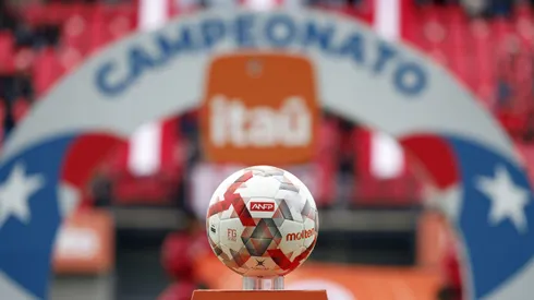 Vuelve a rodar la pelotita.