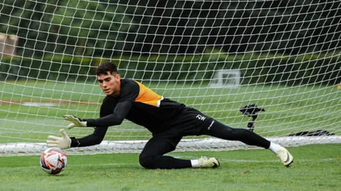 Vicente Reyes tiene nuevo club en el ascenso del fútbol inglés.