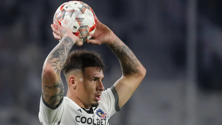 Saldivia podría dejar Colo Colo en las próximas horas