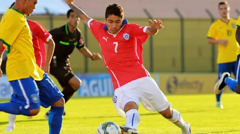 Cabral es pedido para el mediocampo de la Roja en las eliminatorias