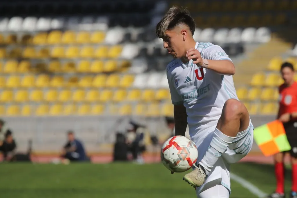 Marcelo Morales es baja para el siguiente partido de U. de Chile | Photosport