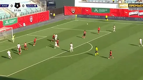 Víctor Dávila se lució en Rusia con una tremenda asistencia.