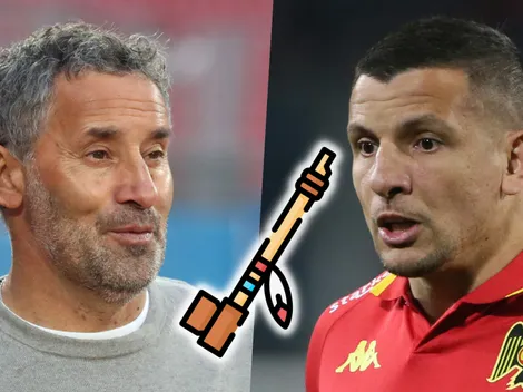 Chueco Ponce le ofrece la pipa de la paz a Emiliano Vecchio