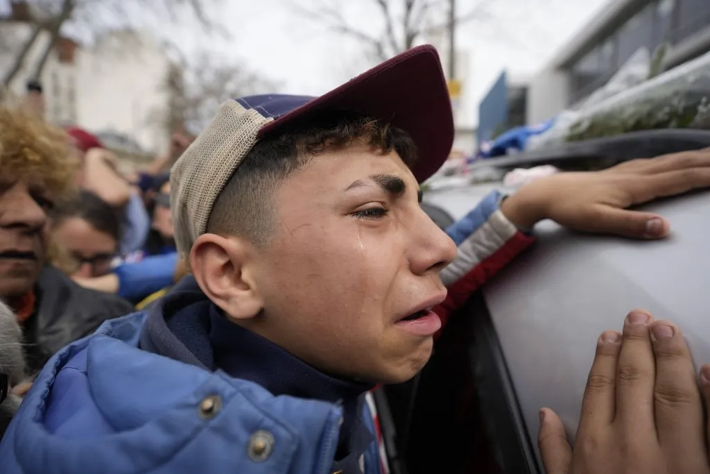 Los hinchas de Nacional despidieron a Juan Izquierdo ante la ausencia de Alejandro Domínguez