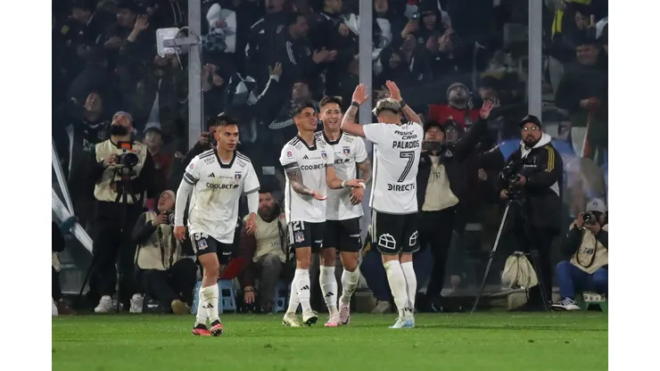 Colo Colo es segundo con 39 puntos.