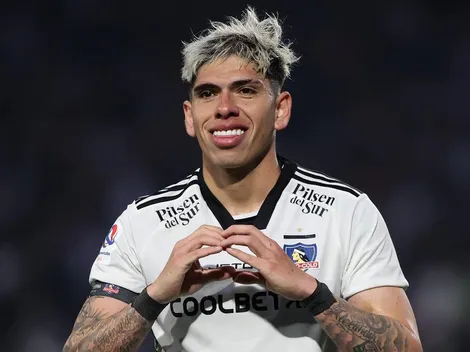 “A cobrar”: Arturo Vidal entrega el ropero completo a Carlos Palacios