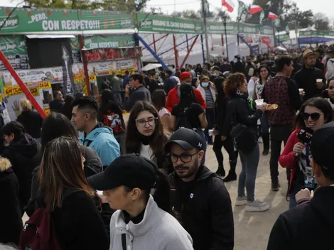 ¿Qué precios tienen las fondas en Santiago este 2024?