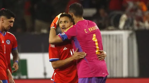 Alexis Sánchez salió a pegar con todo tras el retiro de Claudio Bravo.