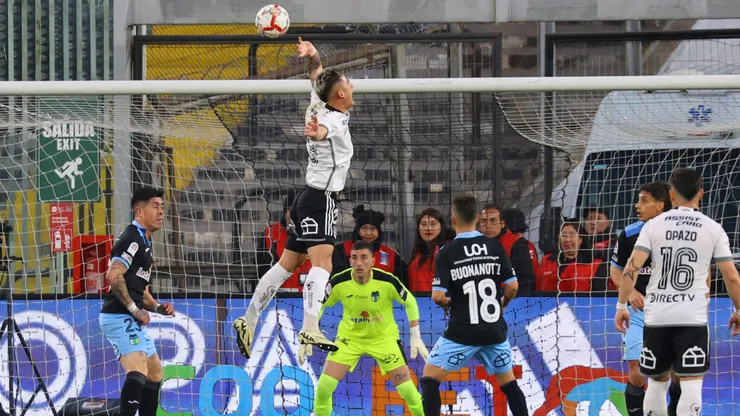 En el Monumental, la ambulancia está detrás del arco