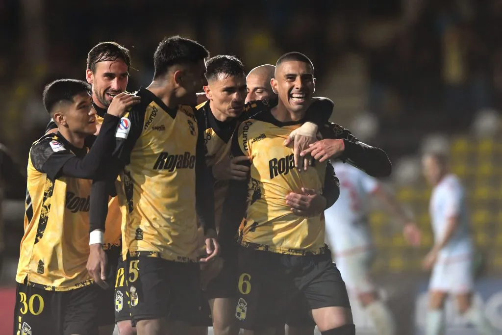 Baja en Coquimbo Unido: Dylan Glaby no jugará contra U. de Chile | Photosport